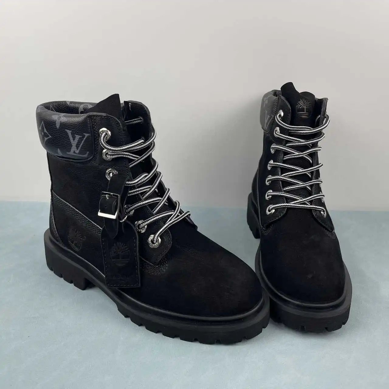 LOUIS VUITTON × Timberland 纯黑 6-Inch Boot thumbnail 2