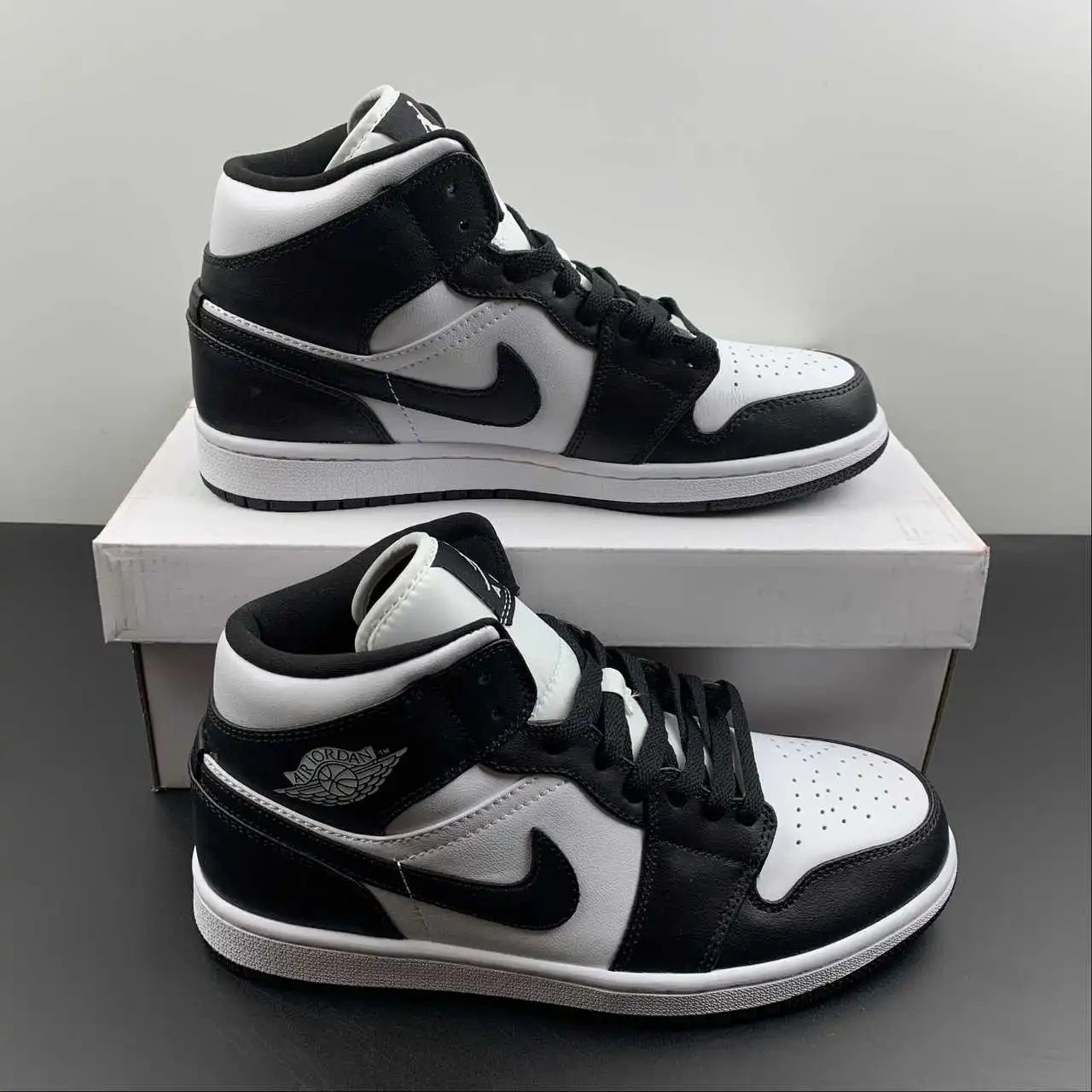 AJ1 Black White Panda Mid – DV0991-101