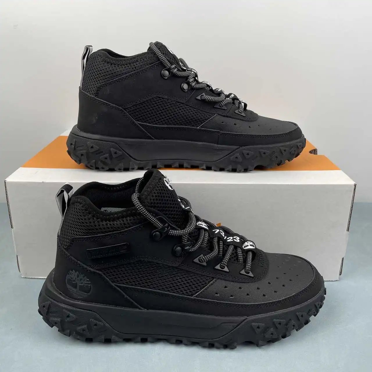 Timberland 纯黑 Motion Access