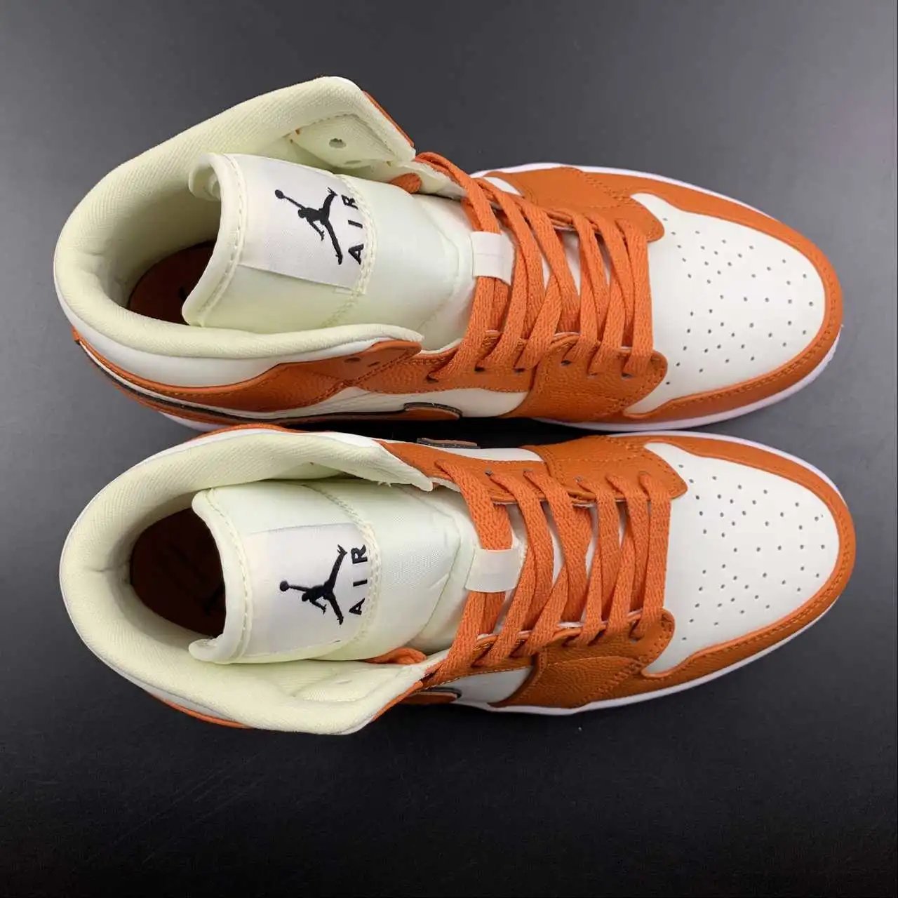 AJ1 Mid | White Orange – DV1302-100 thumbnail 4