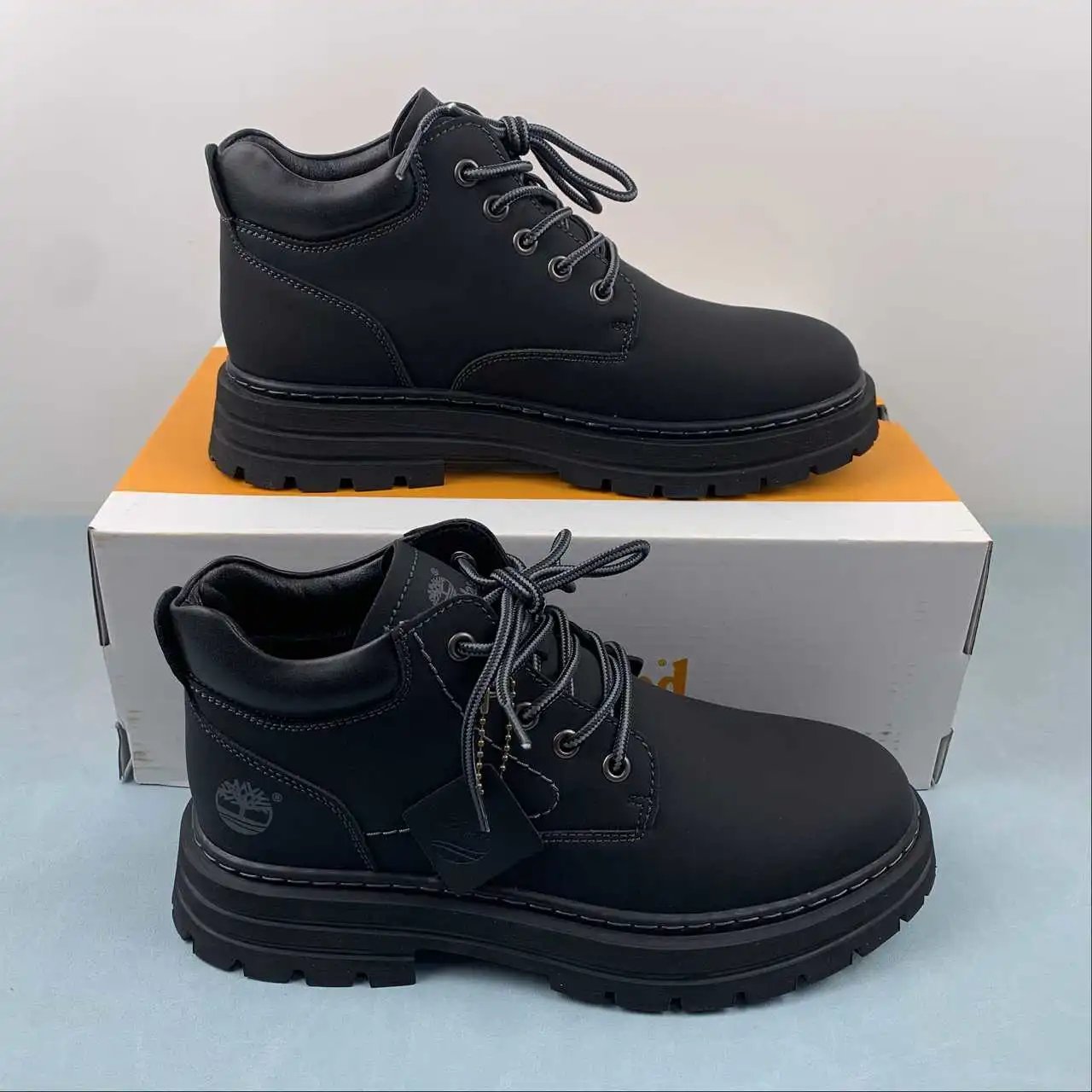 Timberland 纯黑 Allington Heights 6 Inch Platform Mid Boot