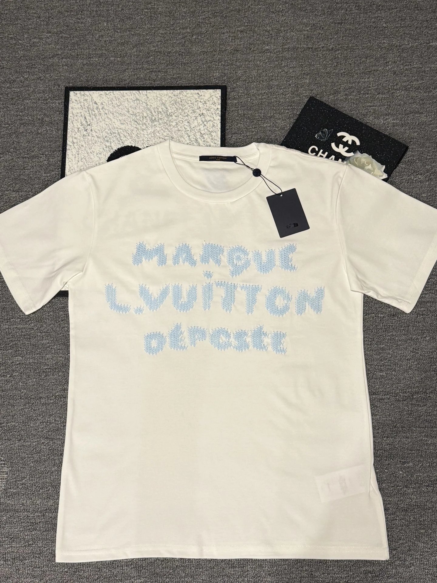 LV Tee - rep Louis Vuitton