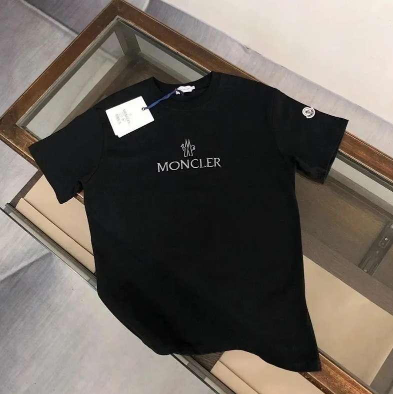 Moncler-3
