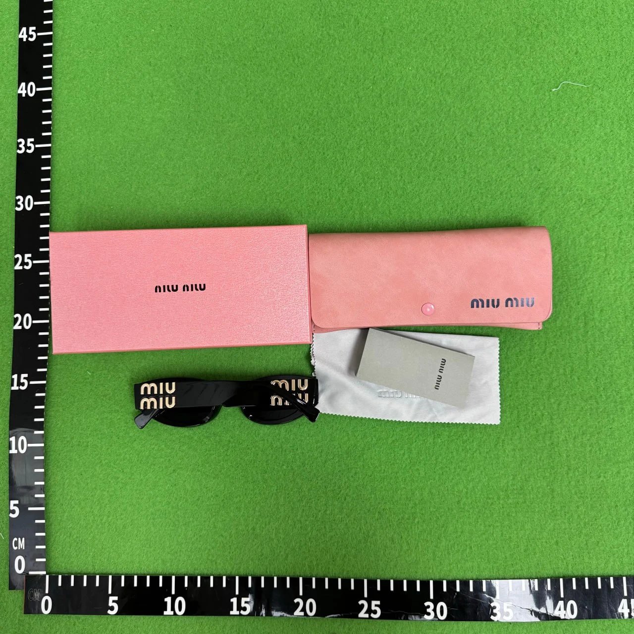 Louis Vuitton Eyewear Square-frame polarized sunglasses image 9