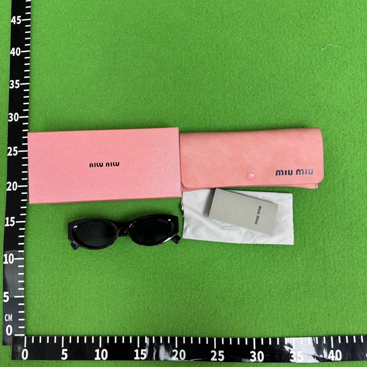 Louis Vuitton Eyewear Square-frame polarized sunglasses image 8