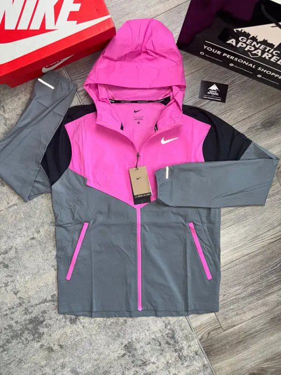 Nike-1