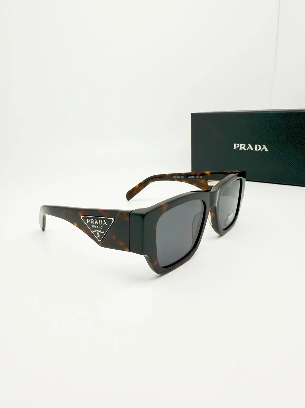 17*Prada