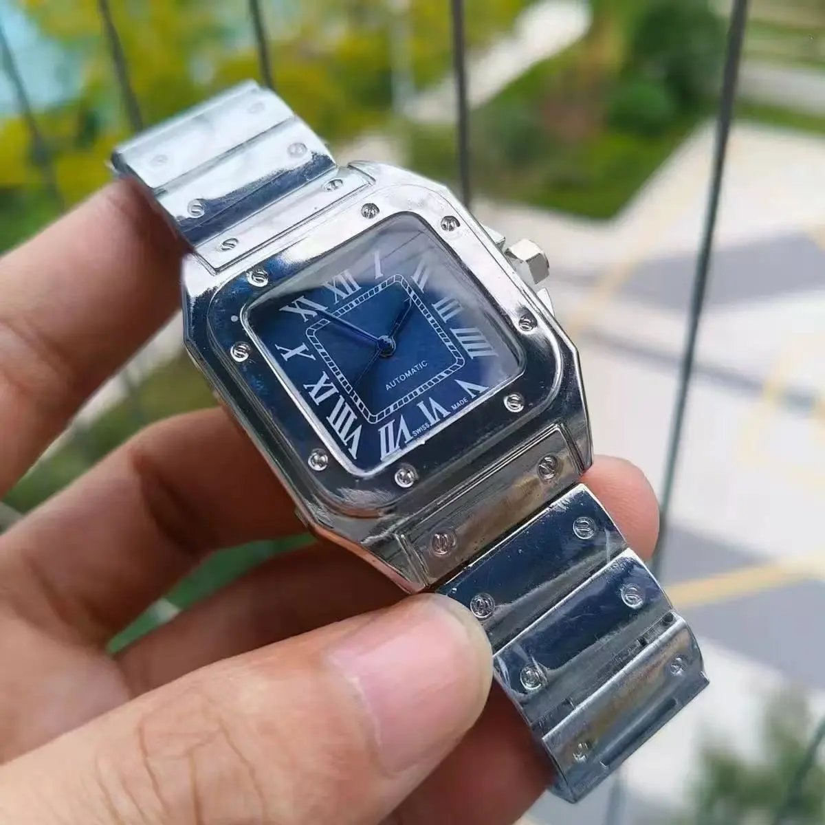 01-Cartier