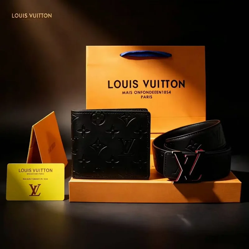L * V Belt Wallet Gift Box 2