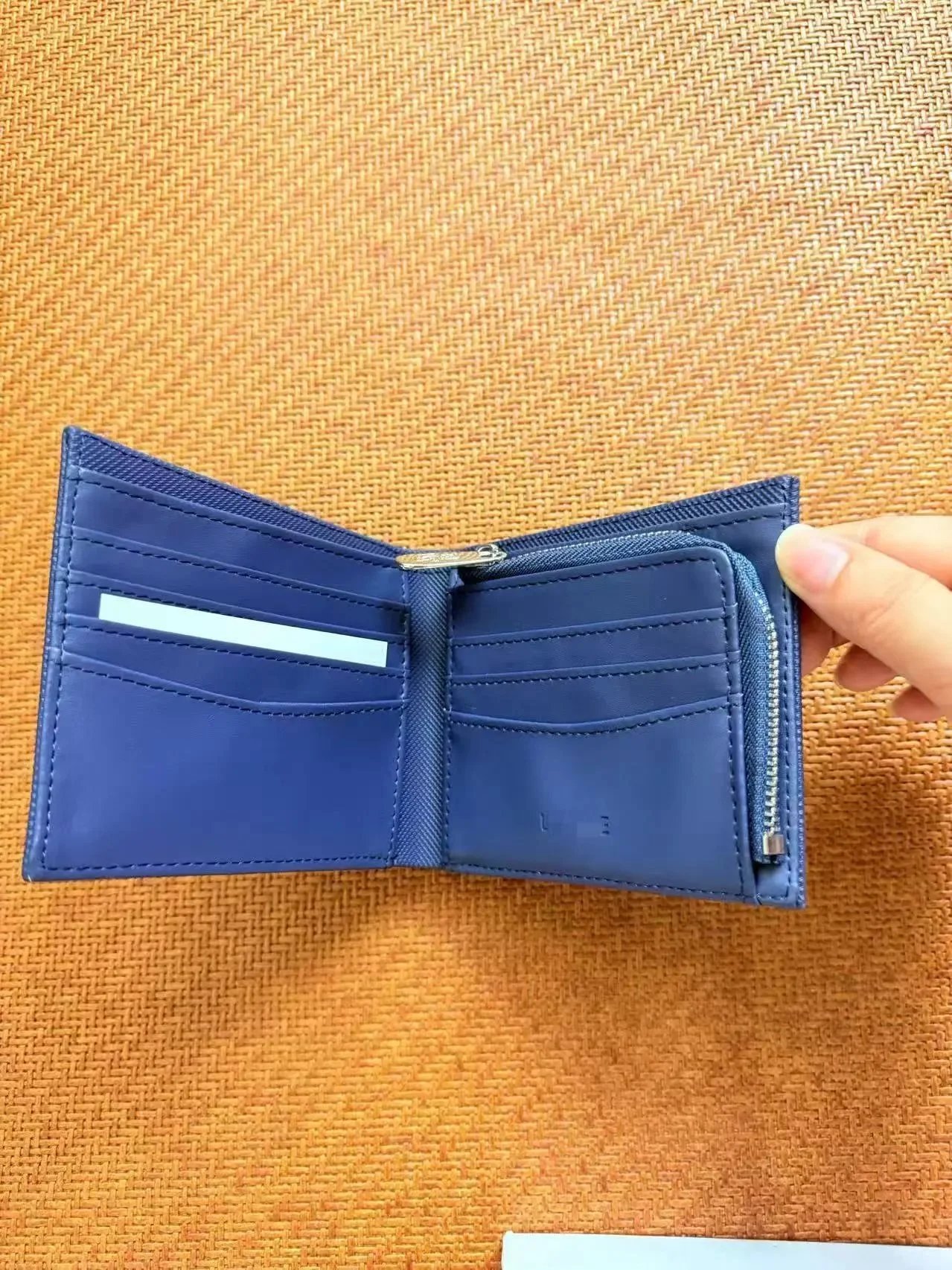 Men's Bifold Wallet product detail 1