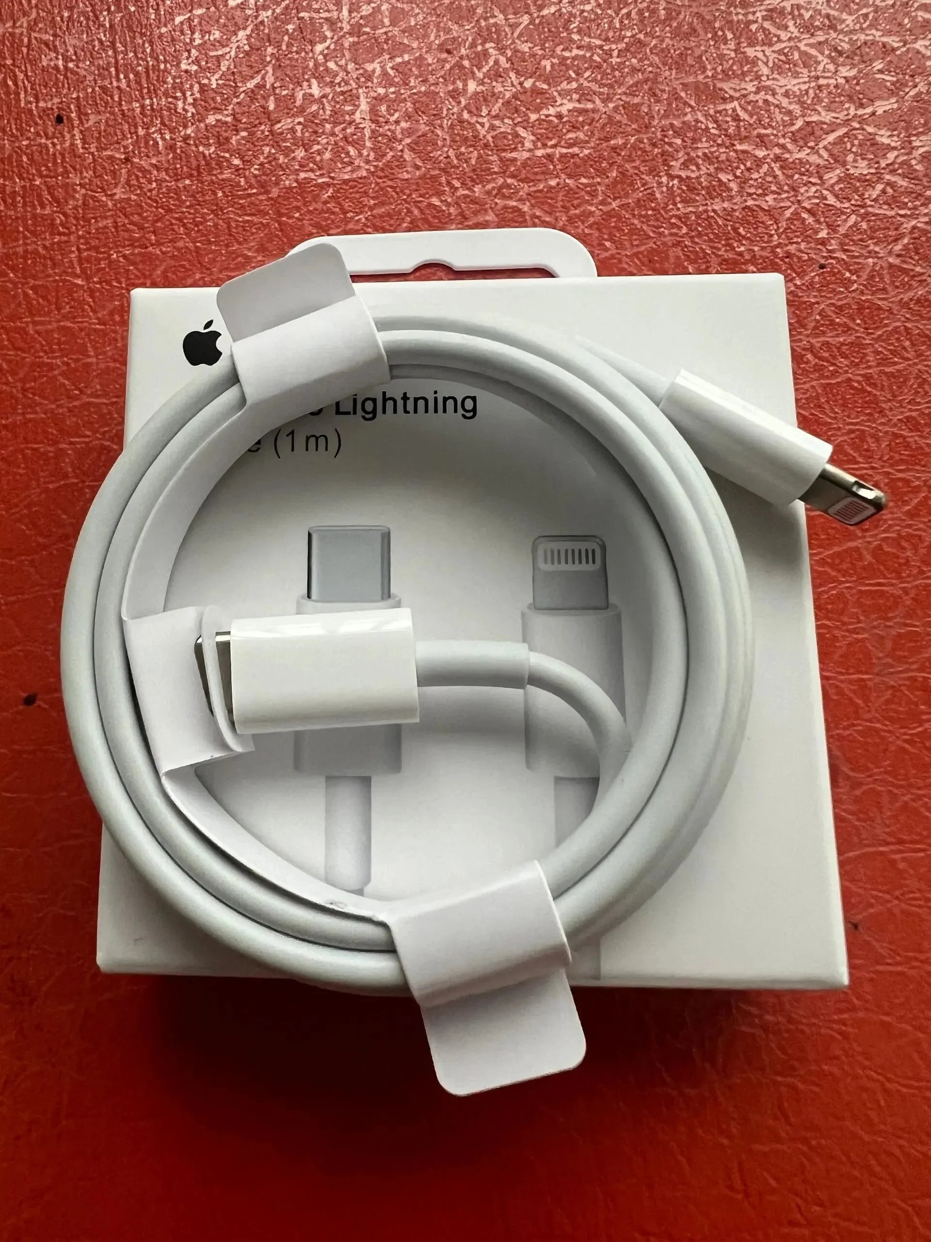 USB-C Lightning Cable product detail 2