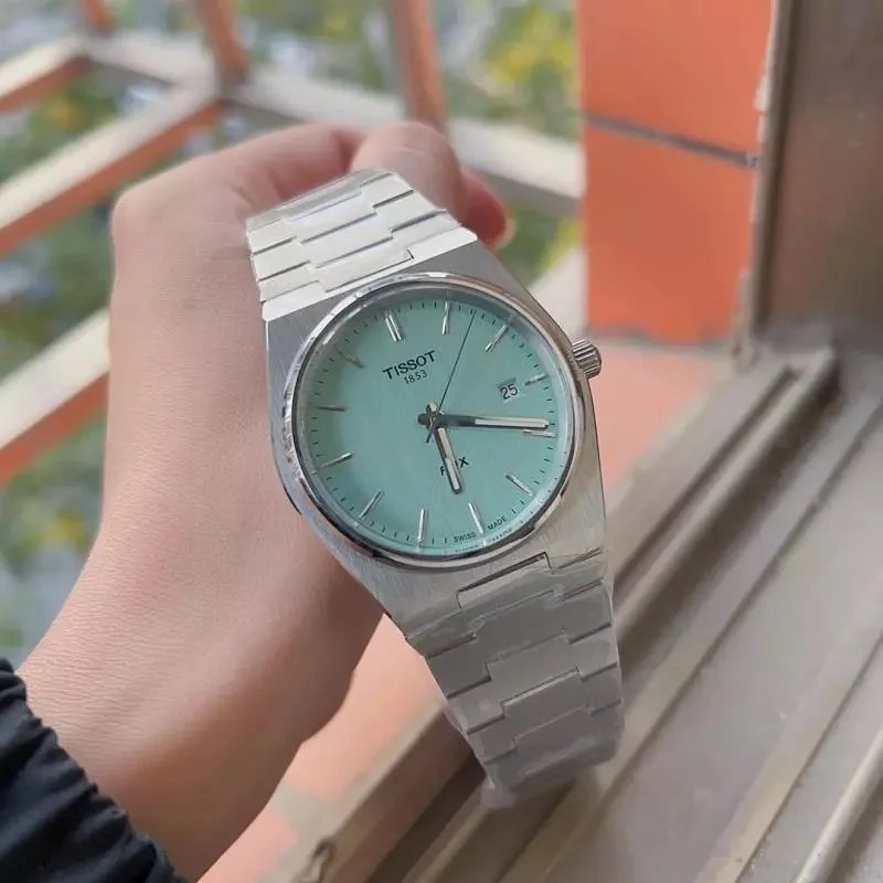 Quartz Steel Couple Watch product detail 6