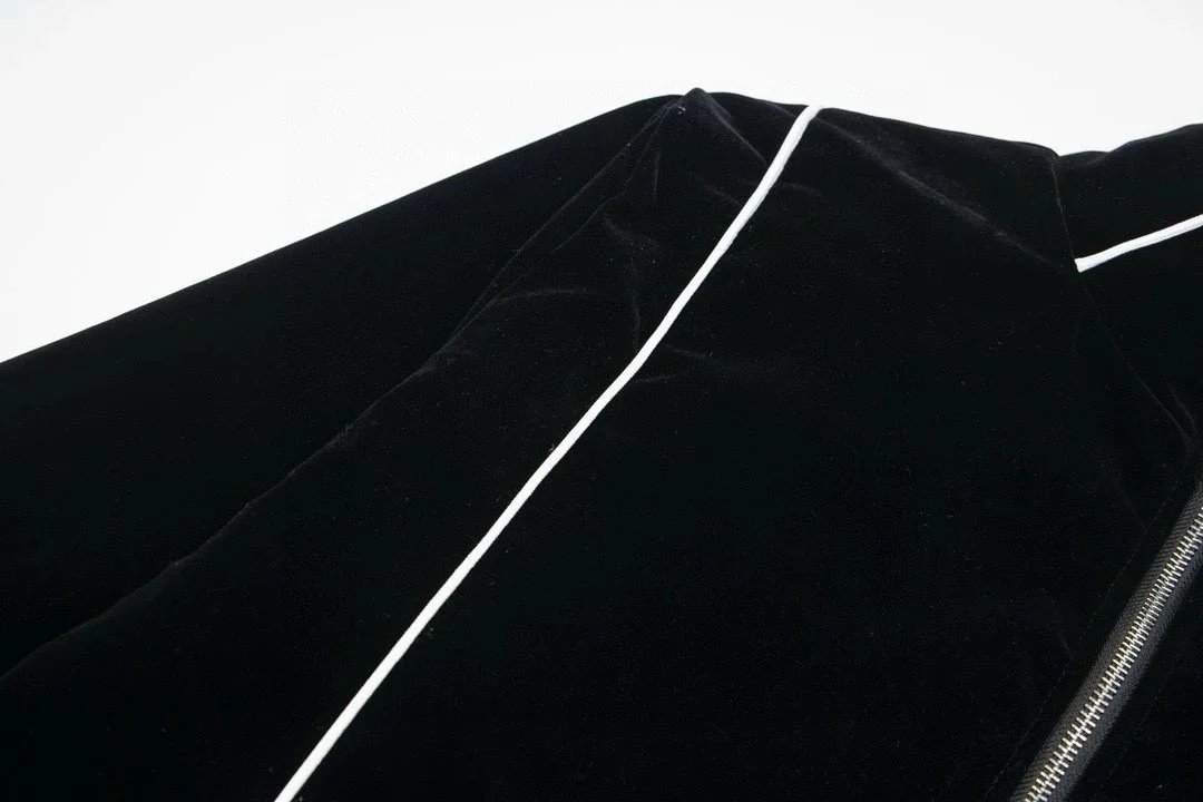 Black Trim Jacket product detail 5