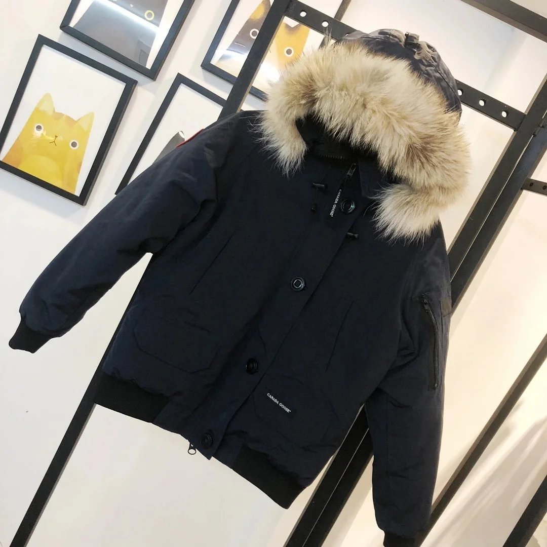 Canada Goose Hooded Parka product detail 3