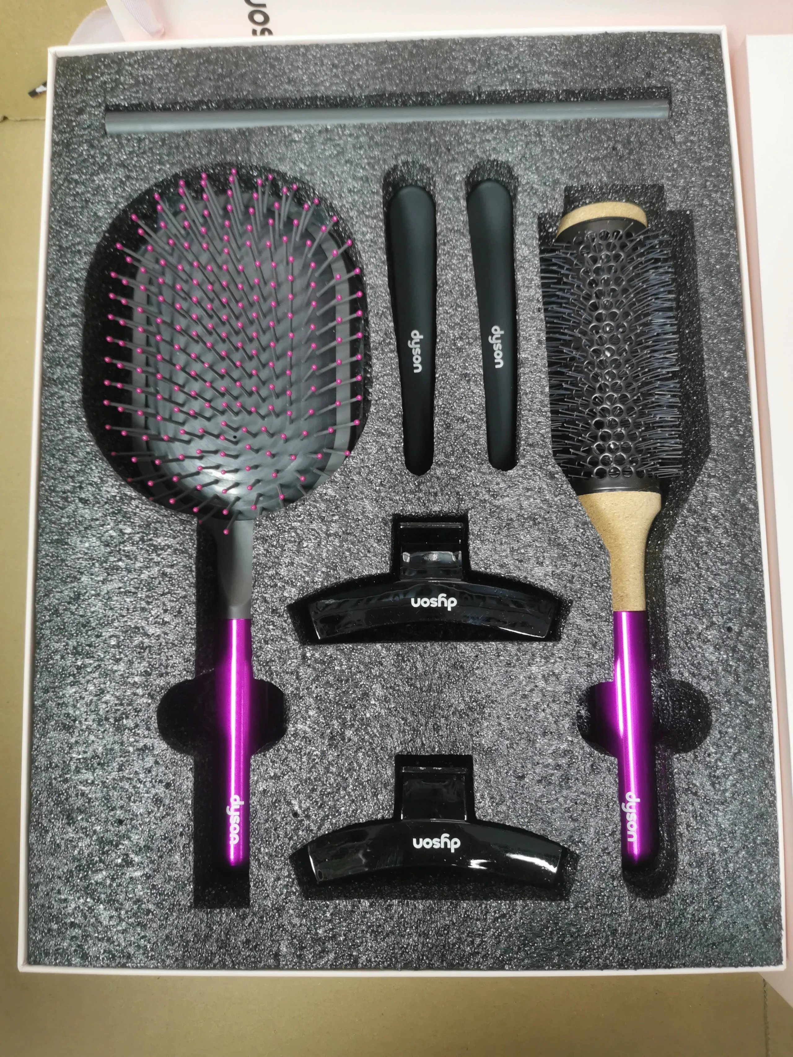 Dyson Hair Brush Set product detail 12