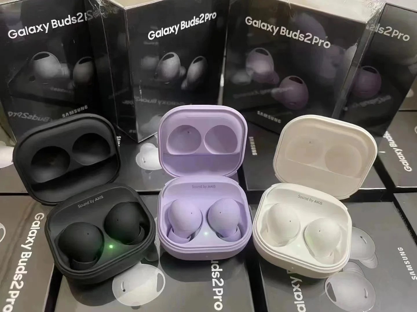 Samsung Galaxy Buds2 Pro Earbuds product detail 3
