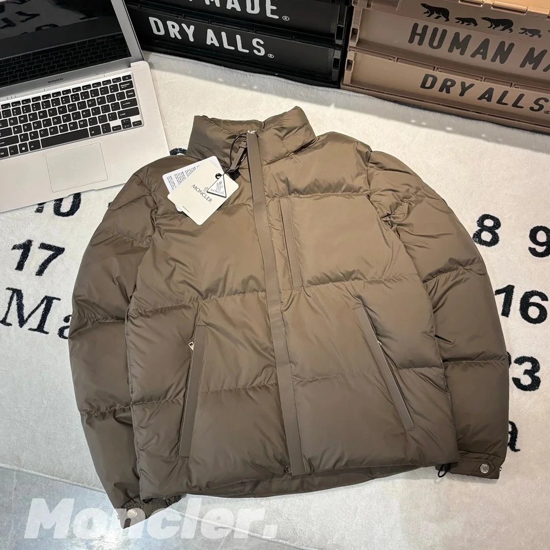 Moncler Hooded Down Jacket product detail 9