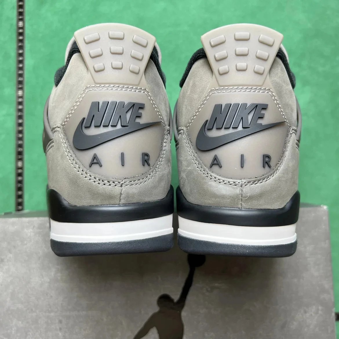 Air
Jordon product detail 17