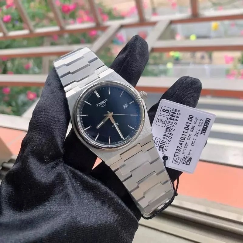Quartz Steel Couple Watch product detail 3