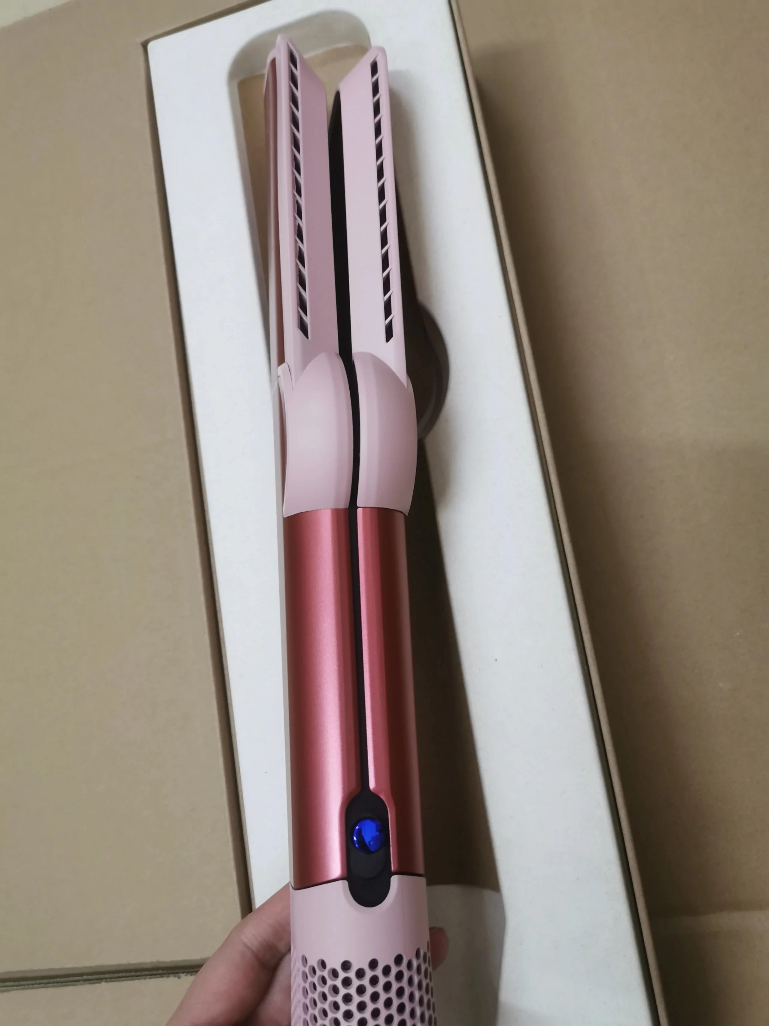 Dyson Airstrait Hair Straightener product detail 3