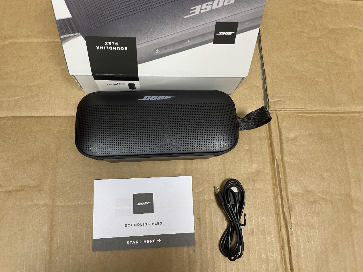 Bose SoundLink Flex Speaker product detail 14