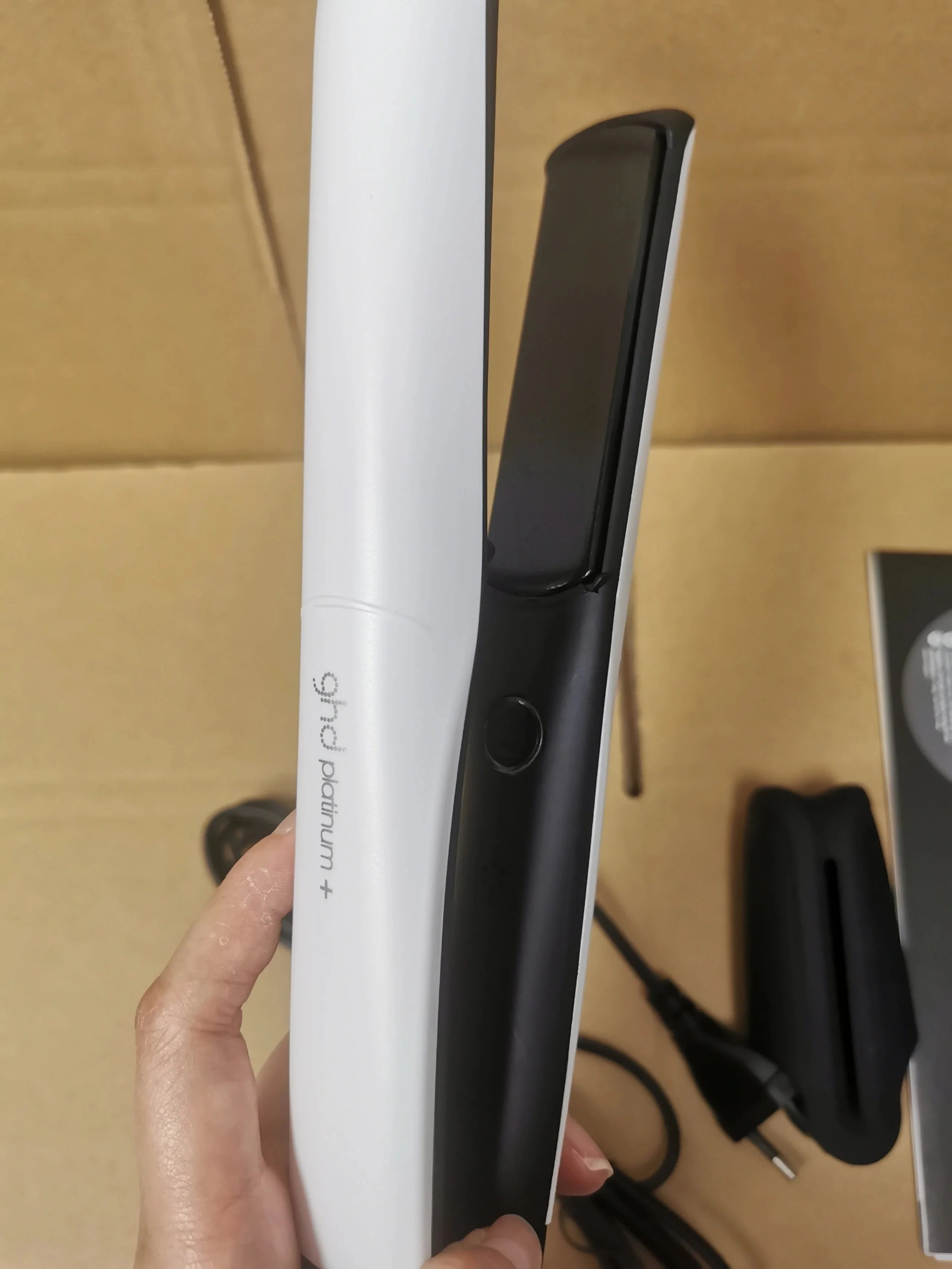 ghd Platinum+ Smart Styler product detail 13
