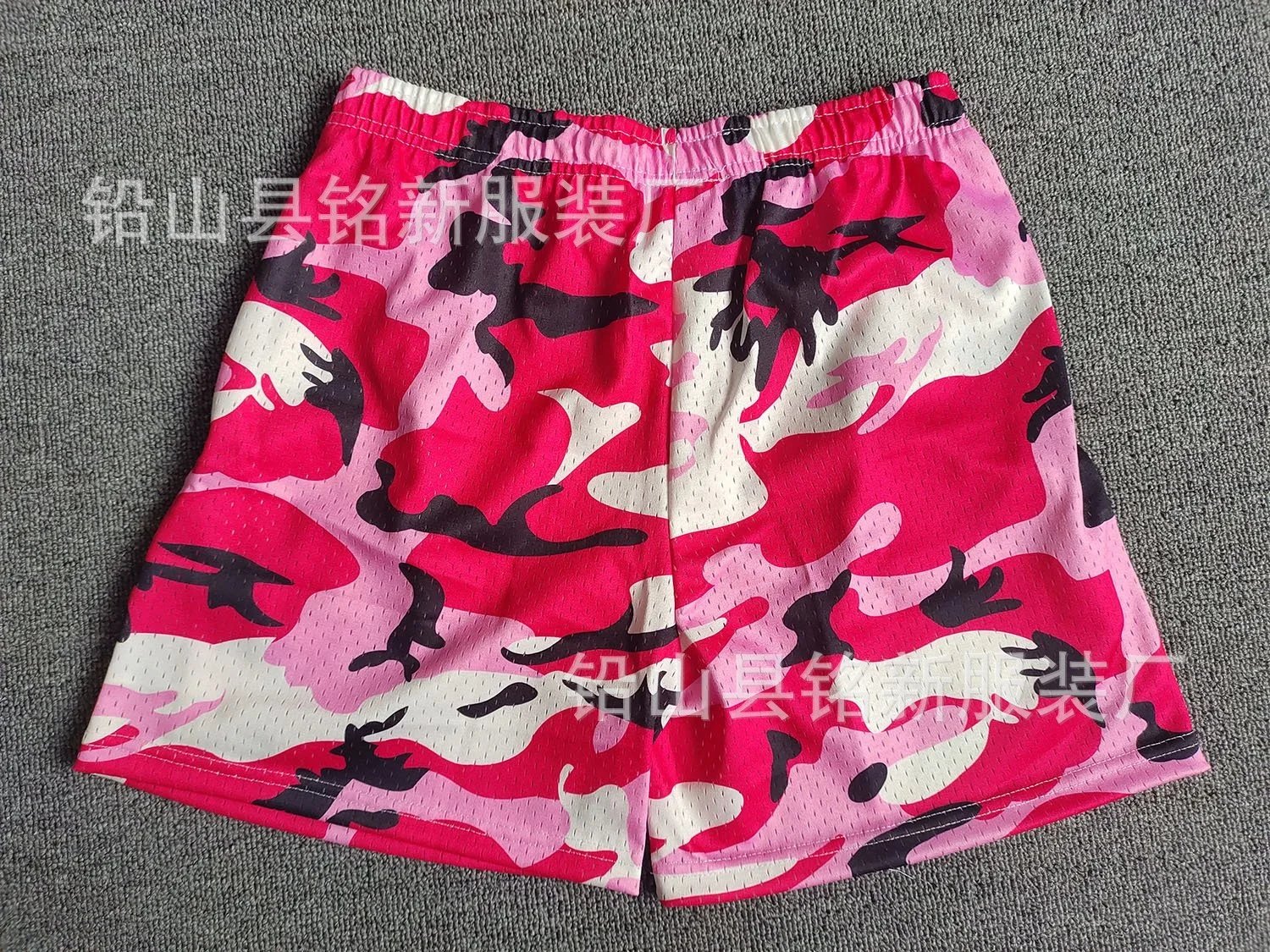 EE shorts product detail 5