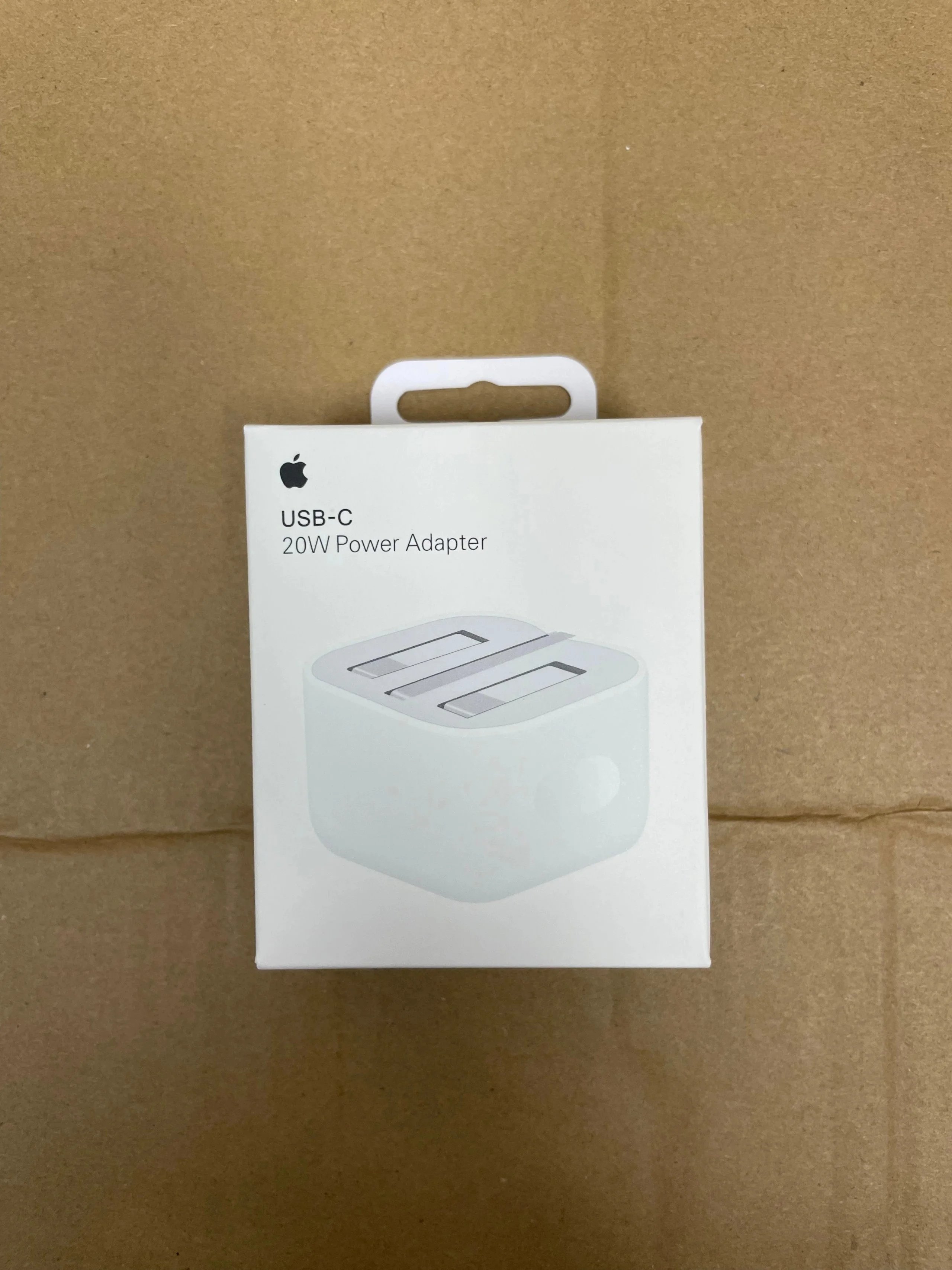 USB-C 20W Charger product detail 1