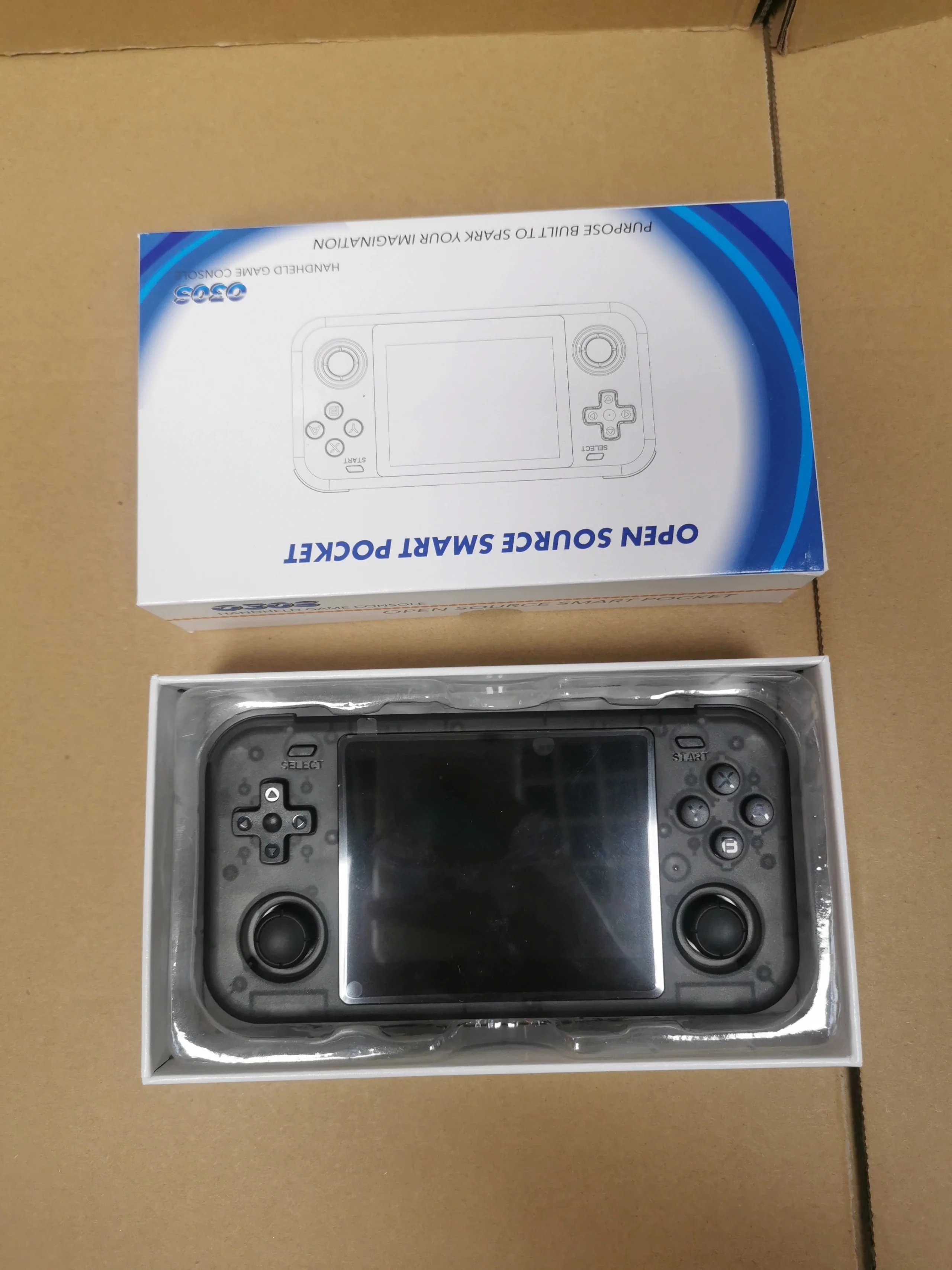 R30S Handheld Game Console product detail 2