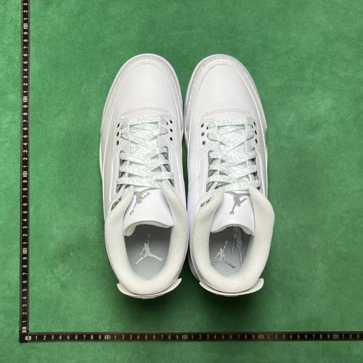 Air
Jordon product detail 34