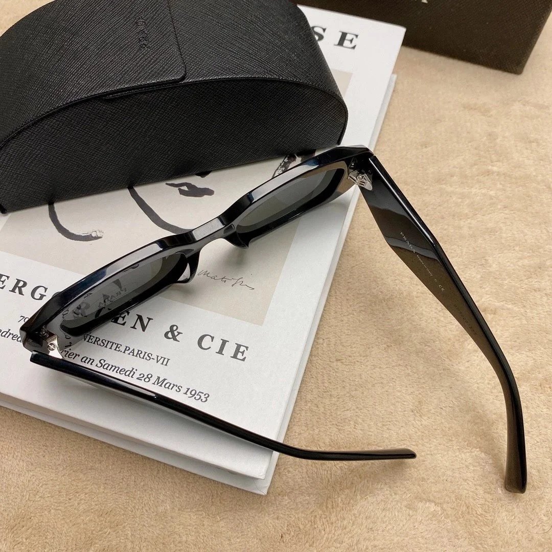 Prada Square Sunglasses product detail 10