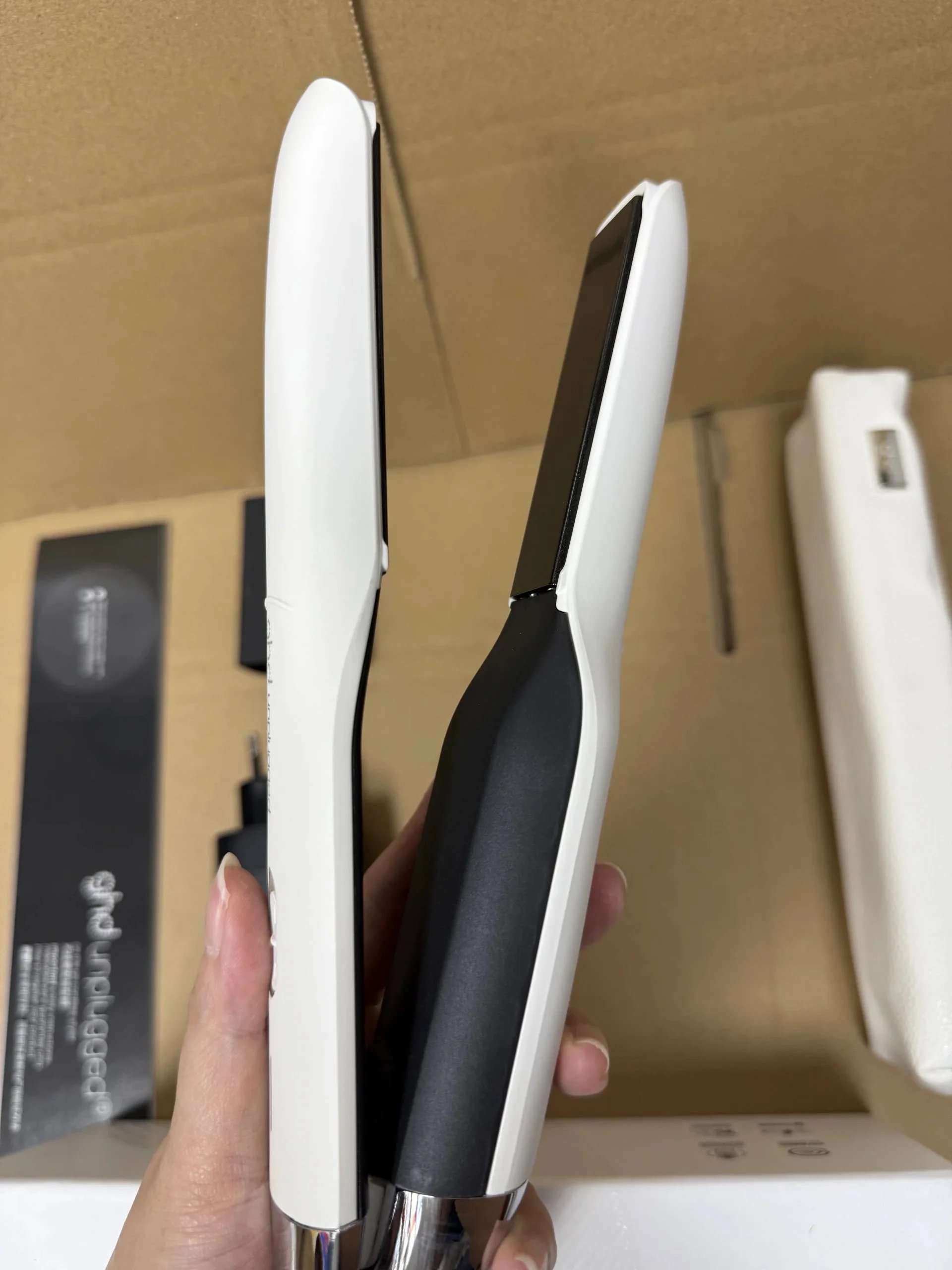 ghd Unplugged Hair Styler product detail 3