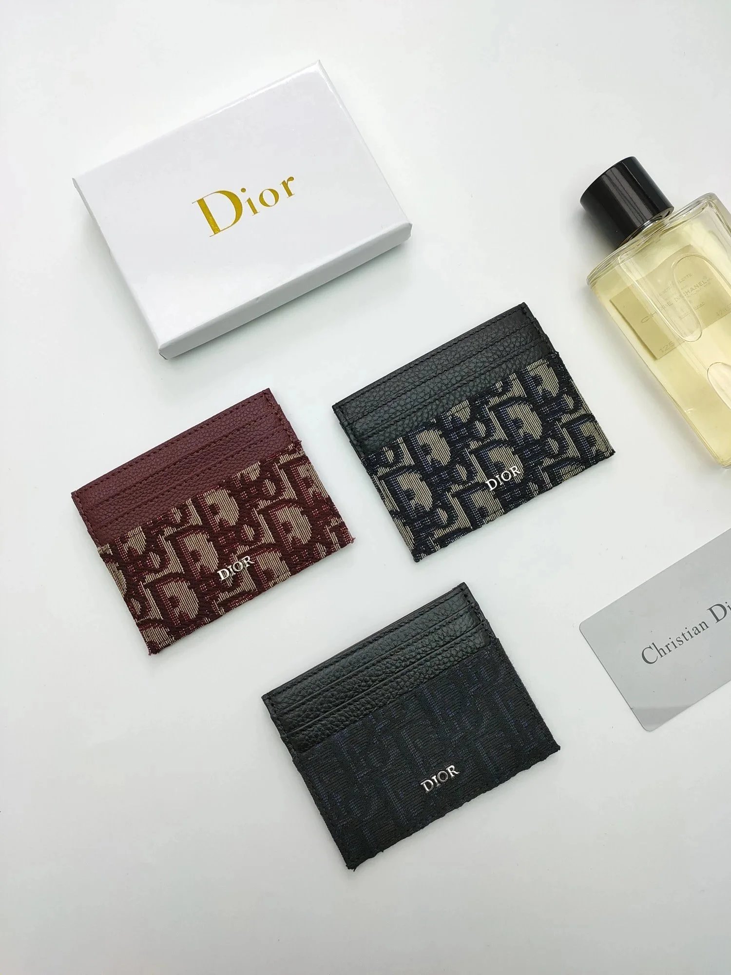 Dior Card Holder product detail 1