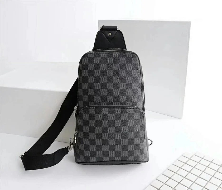 LOUIS VUITTON BAG
