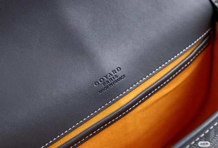 Monogram Shoulder Bag product detail 13