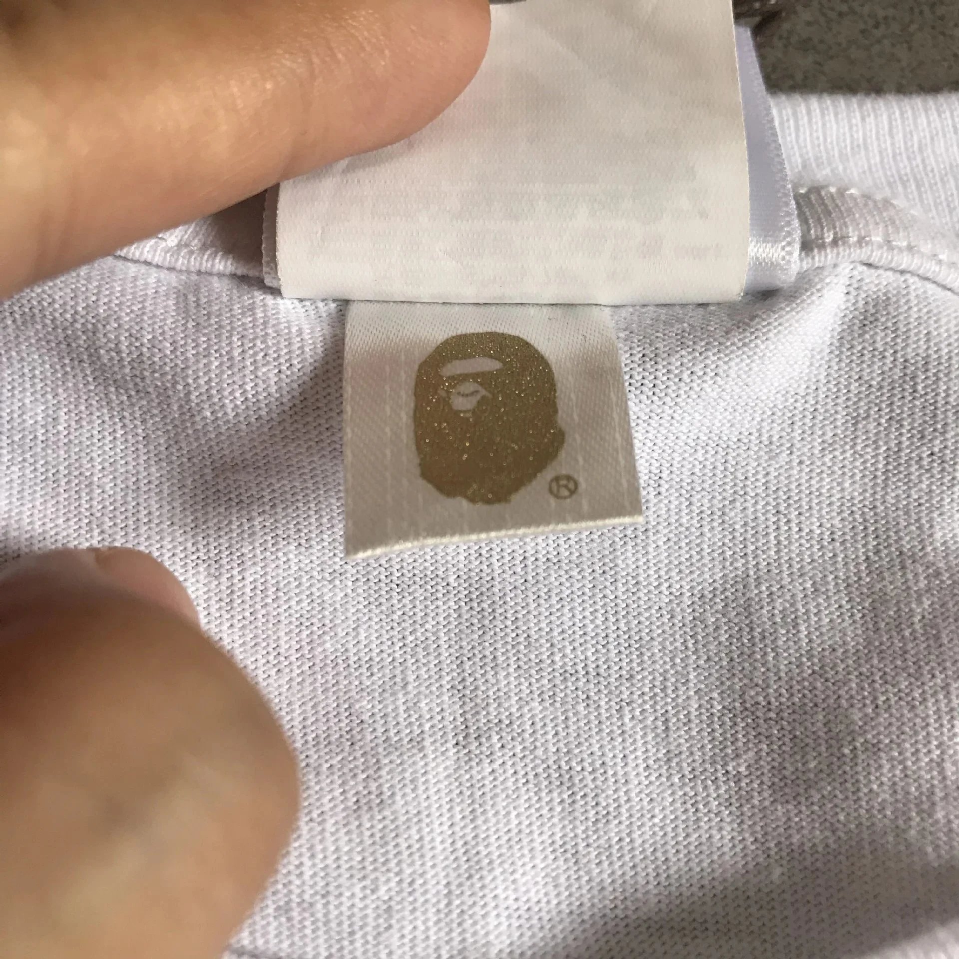 A Bathing Ape Graphic Tee product detail 5
