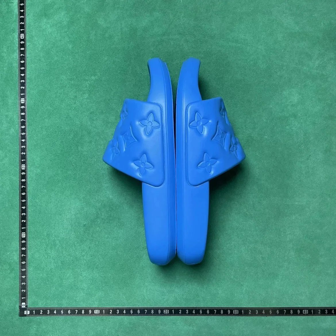 LV
shoes product detail 7