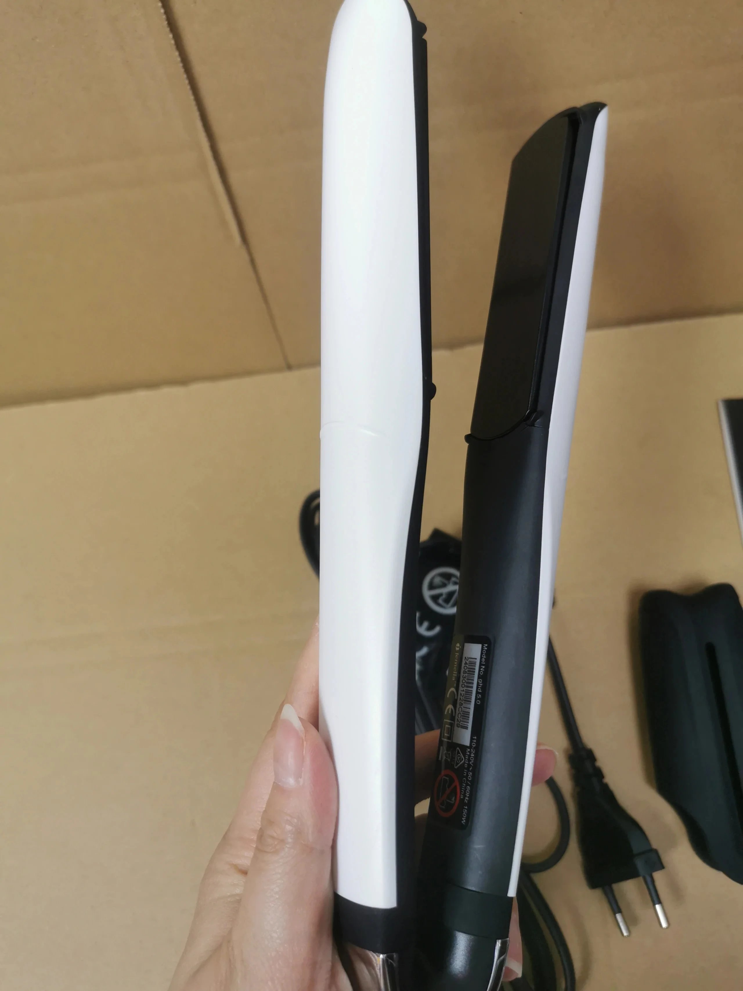 ghd Platinum+ Smart Styler product detail 14