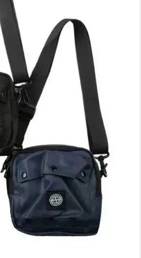 Compass Badge Crossbody Bag product detail 6