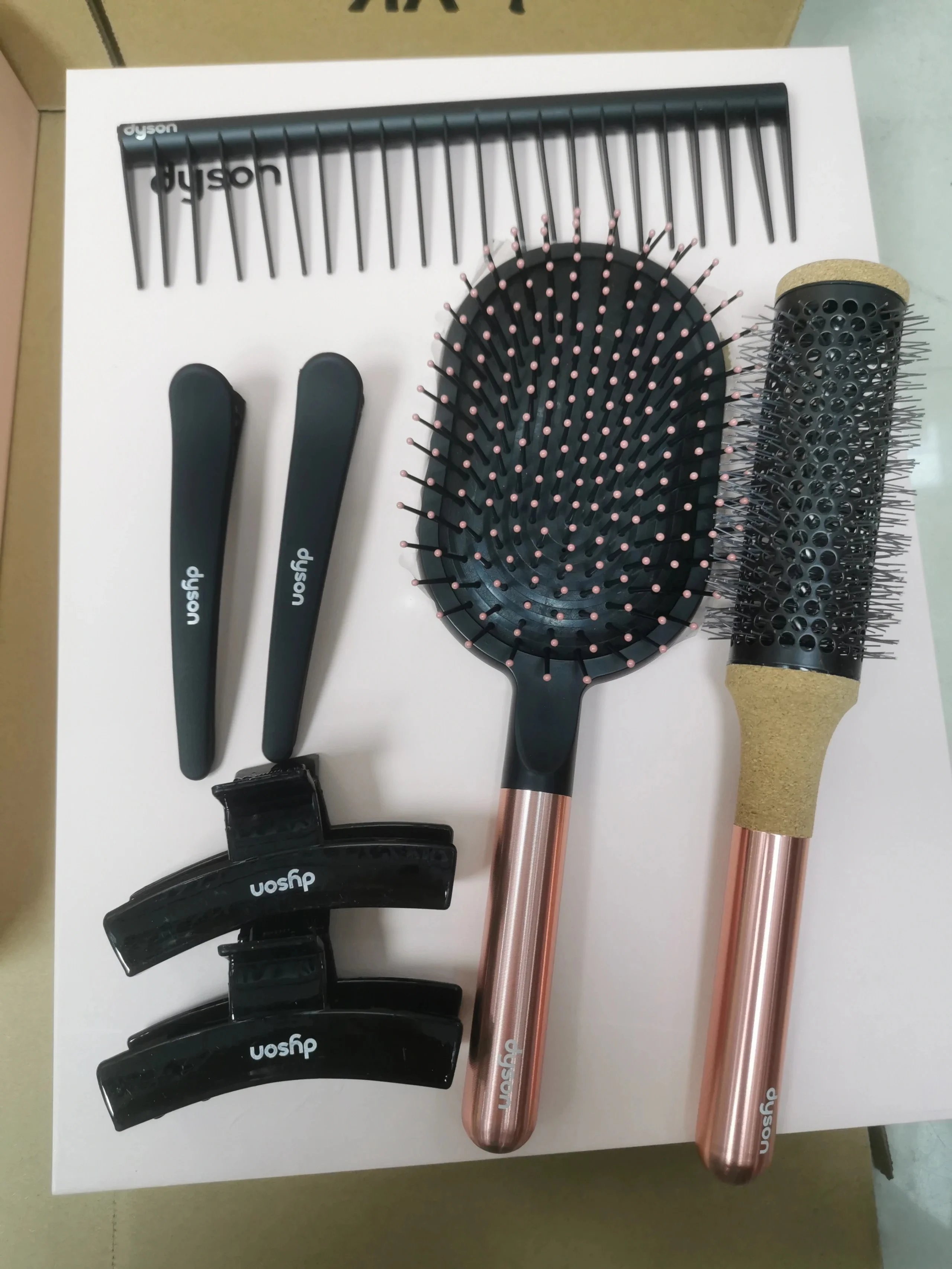 Dyson Hair Brush Set product detail 4