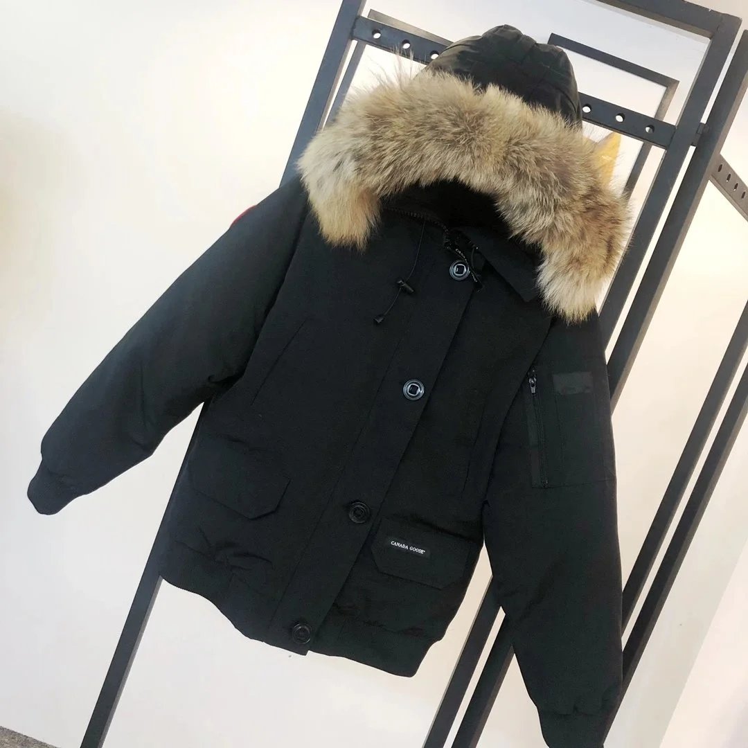 Canada Goose Hooded Parka product detail 1