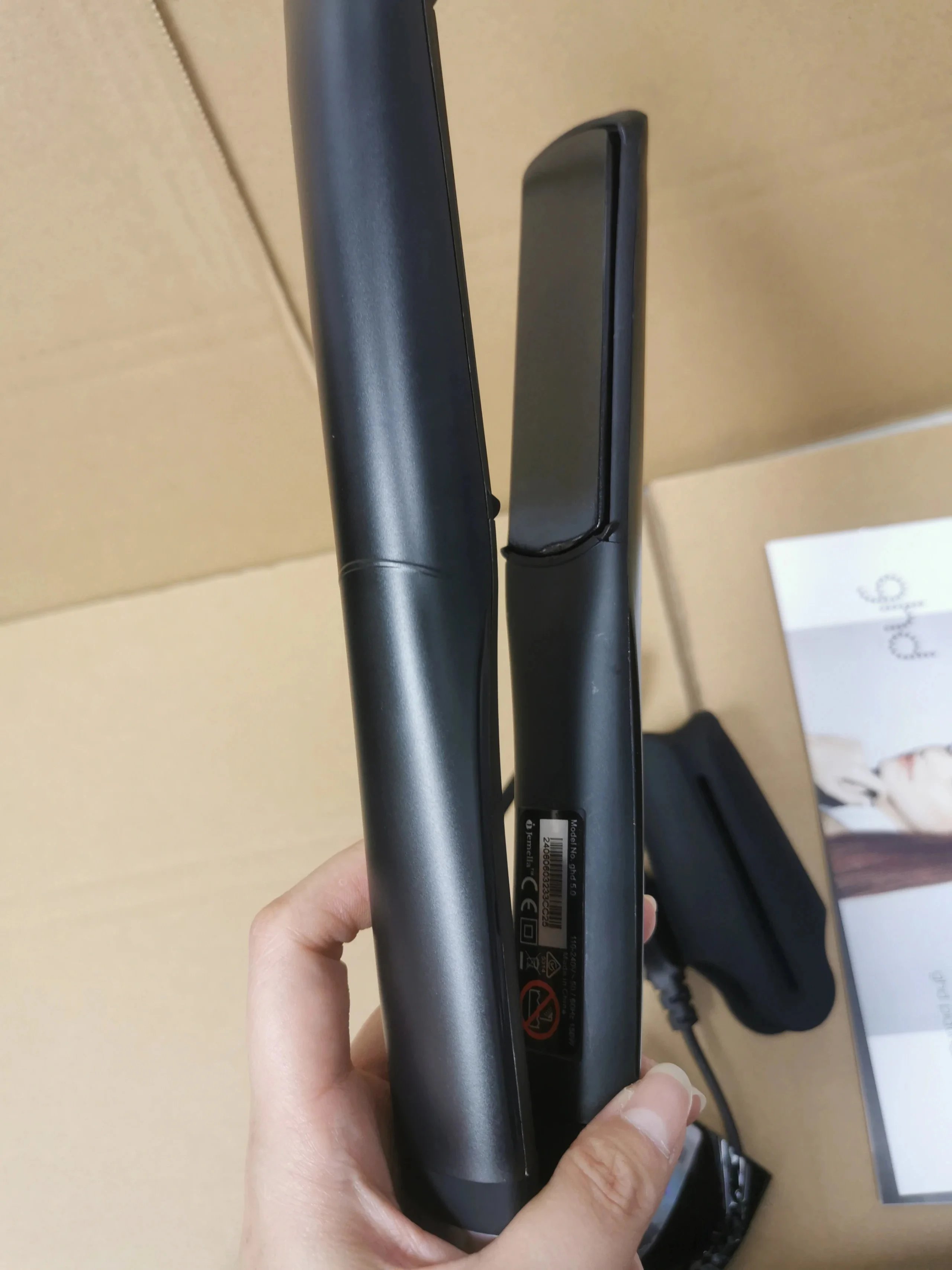 ghd Platinum+ Smart Styler product detail 1