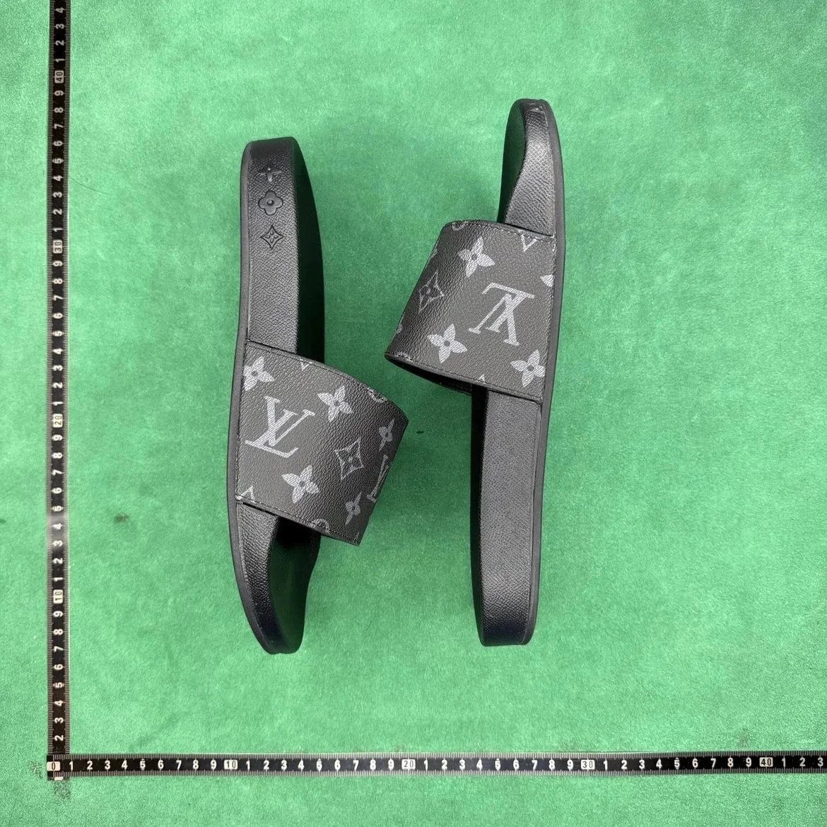 LV
shoes product detail 4