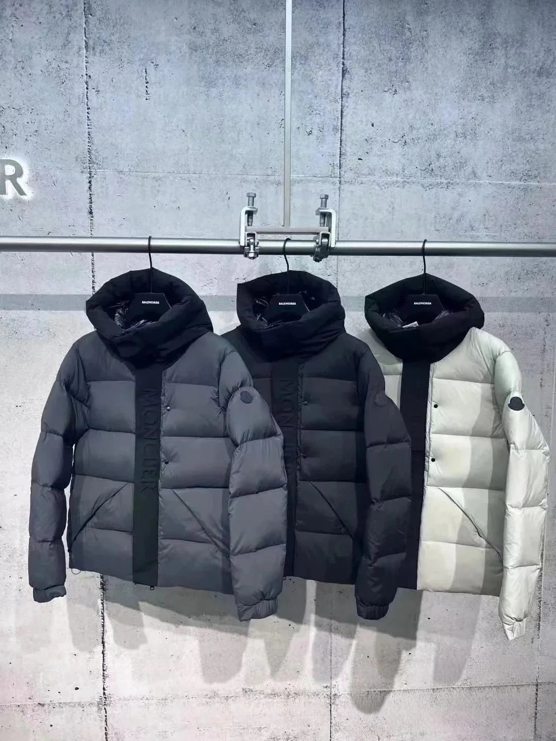 Moncler Maya Puffer Jacket product detail 6