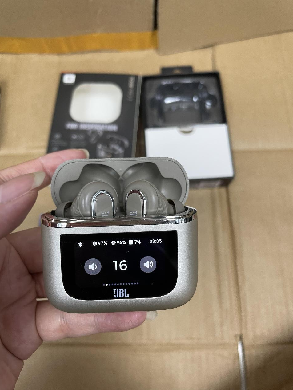 JBL Tour Pro 2 Earbuds product detail 8