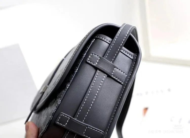 Monogram Shoulder Bag product detail 9