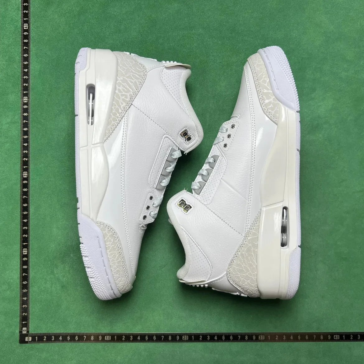 Air
Jordon product detail 32
