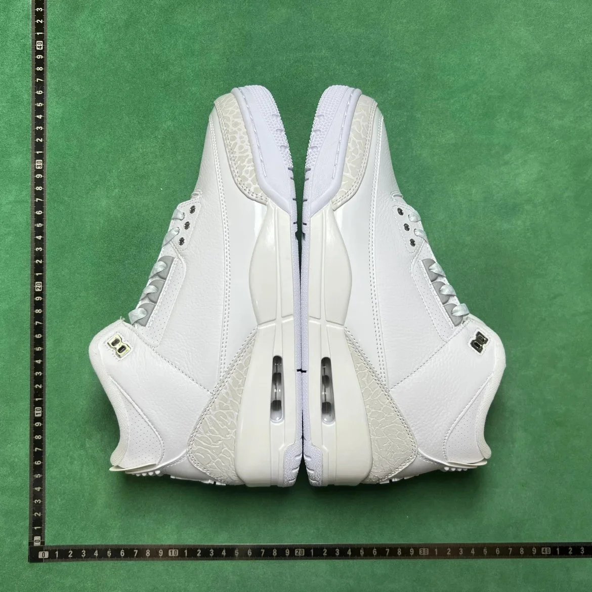 Air
Jordon product detail 29