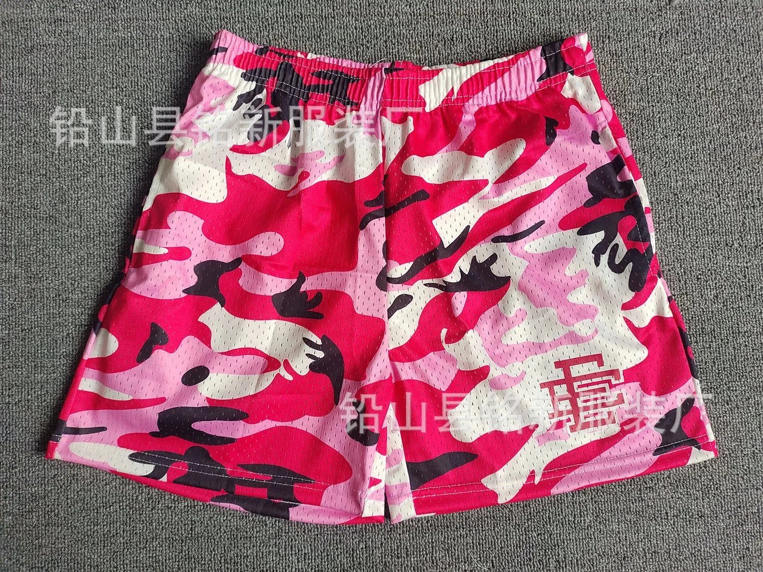 EE shorts product detail 2