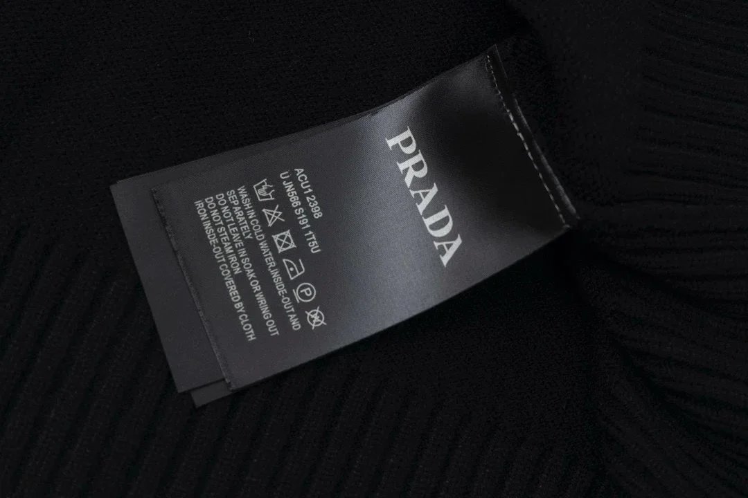 Prada Logo Zip Cardigan product detail 6